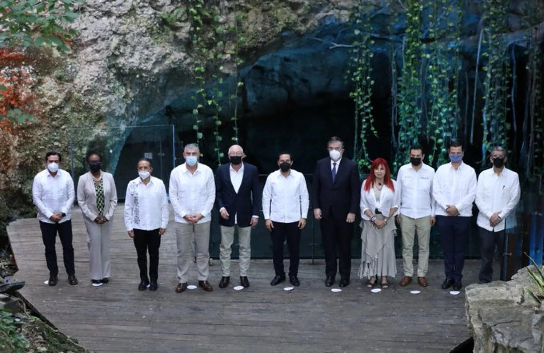 Embajada de EU promete inversión para Sureste Mexicano