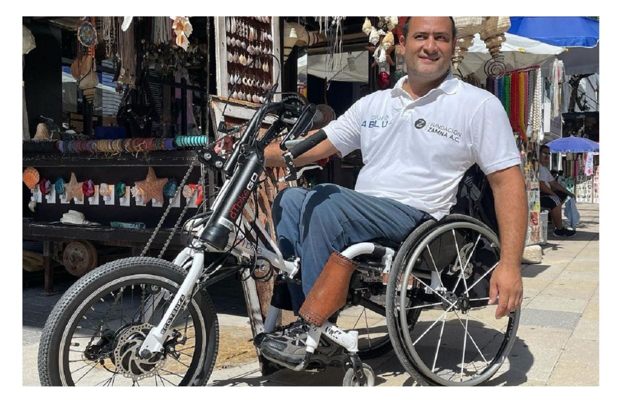 Omar Echeverría; de los paralímpicos a la labor artesana