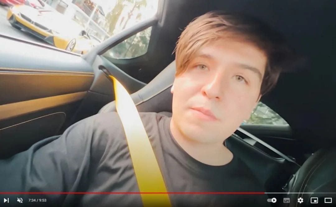 Todo sobre Fofo Márquez, hijo de un empresario gasolinero y excéntrico tiktoker