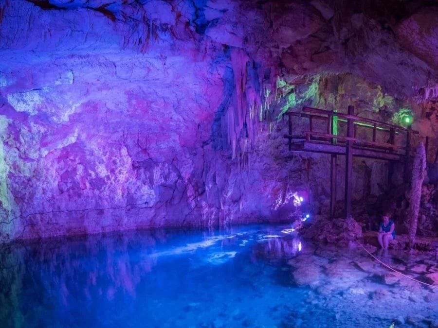 Descubre los mejores cenotes para ir con niños