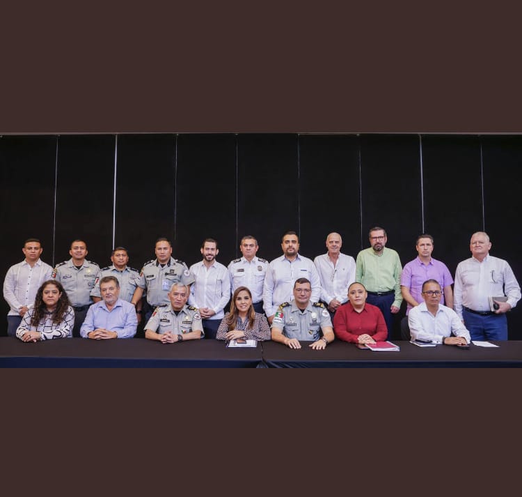 Proyectan plan vs. taxis piratas en Aeropuerto de Cancún