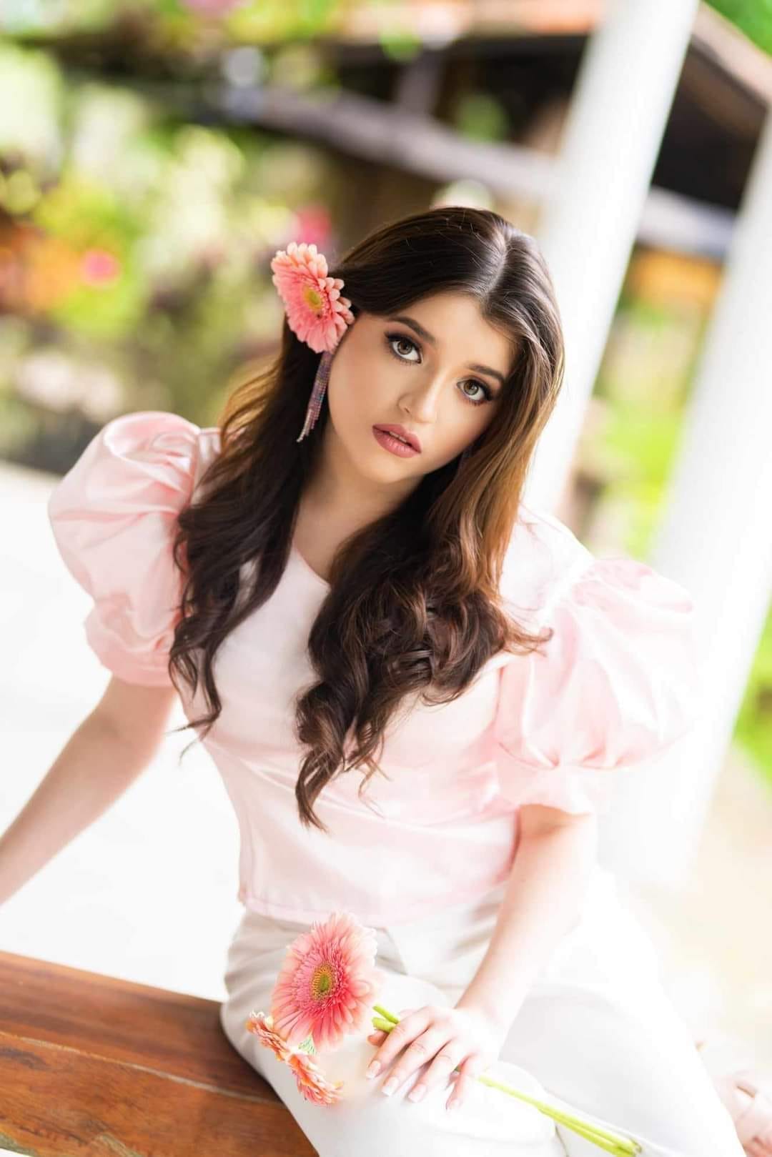 "Iliana Guadalupe, la belleza de Jalpa que va por la Flor de Oro en la Feria Tabasco 2024"