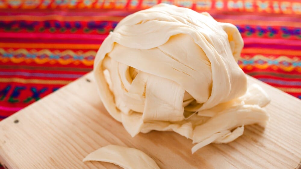 ¡Queso Oaxaca: Un tesoro culinario que conquista al mundo!