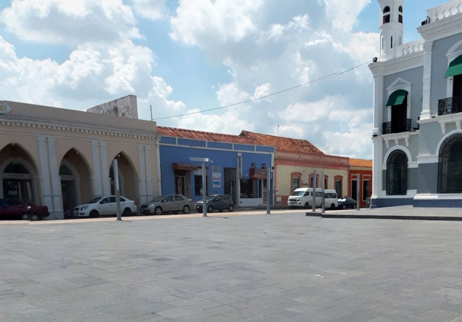 Usuarios denuncian la destrucción de la identidad arquitectónica de Plaza de Armas en Villahermosa