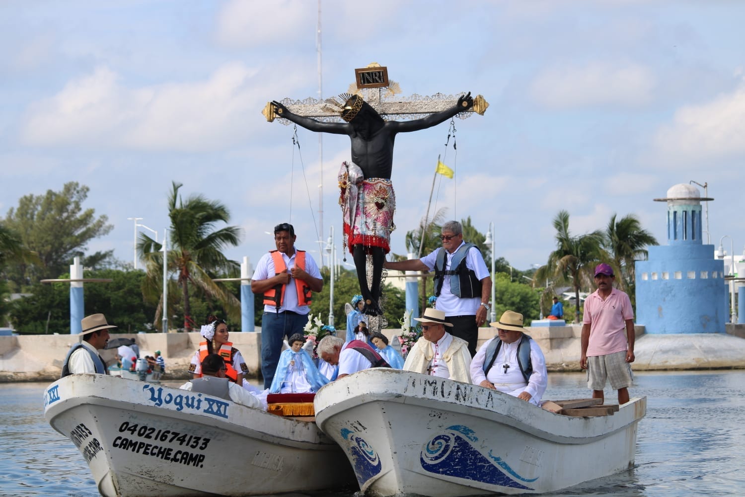 La tradicional procesión del Cristo Negro de San Román: Un viaje por mar que revive 459 años de fe en Campeche