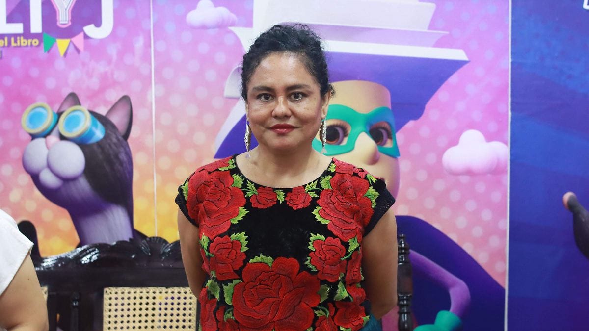 Natalia Toledo: Poesía y tradición zapoteca en "Ladidoo/Piel de Hilo"