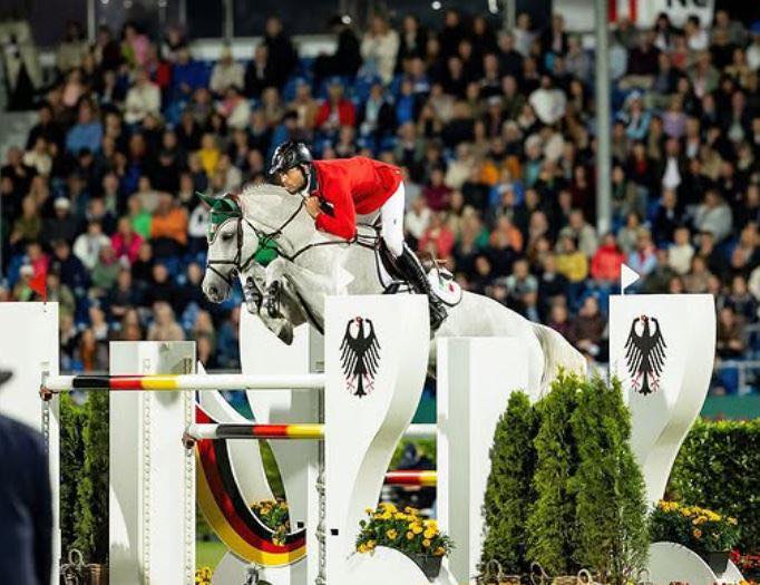 Equipo de salto ecuestre logra podio en Copa de Naciones de Langley, Canadá