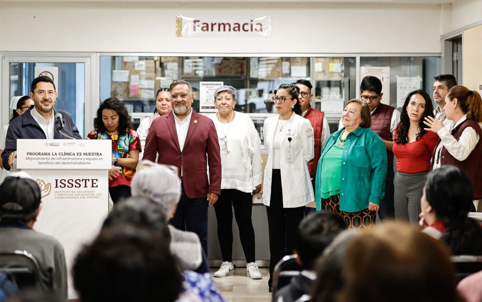 Reconoce Martí Batres participación comunitaria para mejora de las clínicas “Santa María” y “Guerrero”