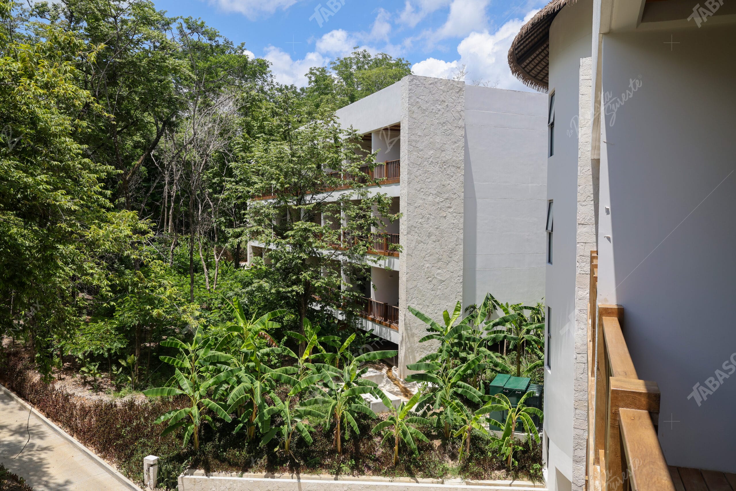 Hoteles del Grupo Mundo Maya: hospitalidad, identidad y sustentabilidad en la ruta del Tren Maya