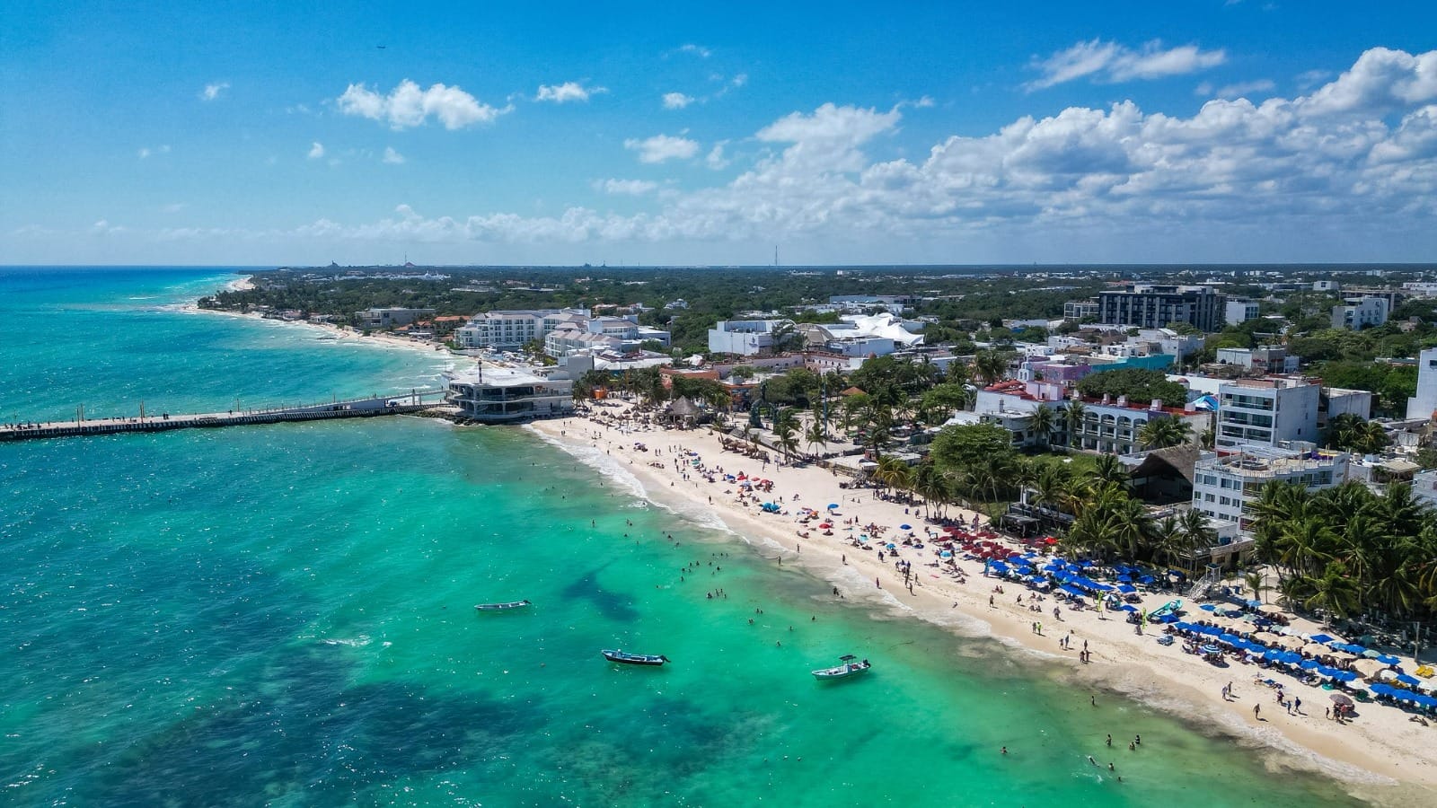 México recibió más de 9.3 millones de turistas internacionales por vía aérea en 2025
