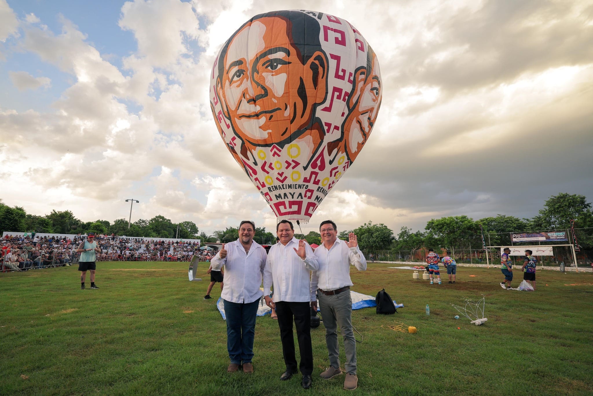 Con globos gigantes y tradición, Yucatán celebra su 7º Festival del Globo de Papel de China