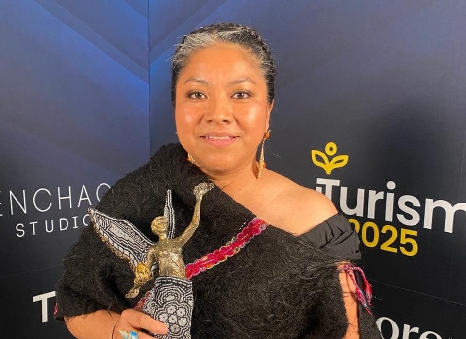 Claudia Albertina Ruiz triunfa en los Ángel del Turismo 2025: Chiapas en lo más alto de la gastronomía mexicana